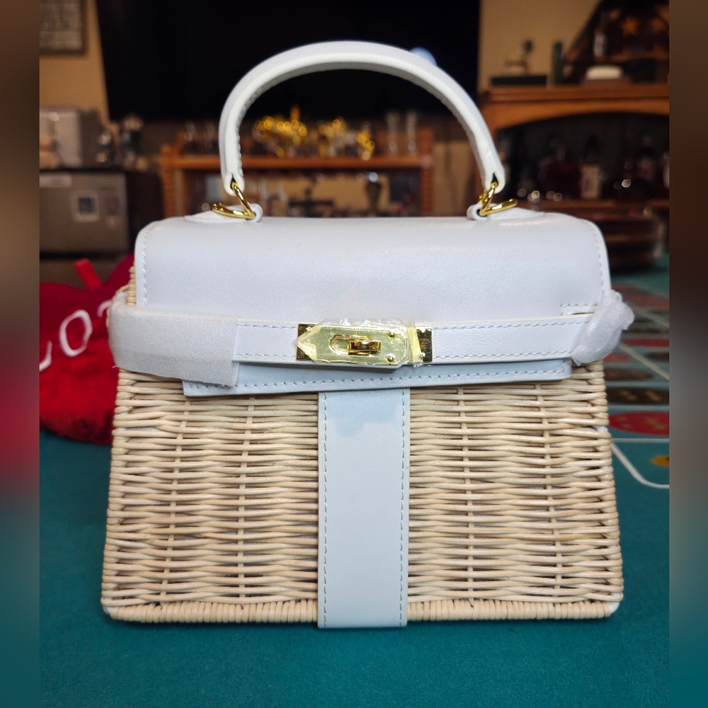 Vera Pelle Top Handle Bamboo Satchel - Picture 1 of 6